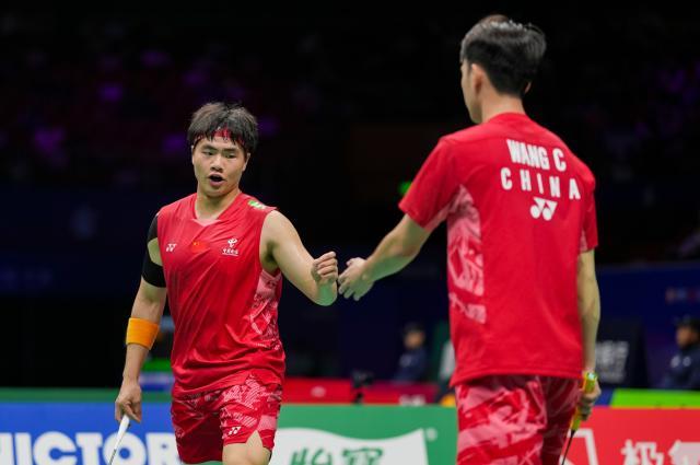 1744384140896005233.jpg (体育)(1)羽毛球——亚锦赛:梁伟铿_王昶晋级男双八强XxjpseC007261_20250410_PEPFN0A001.jpg