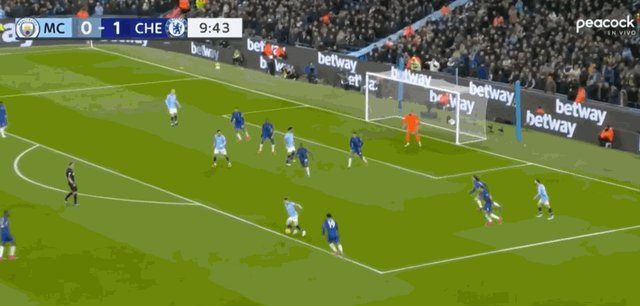 1737835115269079579.gif 福登中柱.gif