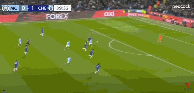 1737835477987021703.gif 格瓦迪奥尔单刀.gif